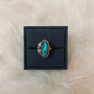 925 Sterling silver with Navajo turquoise gemstone